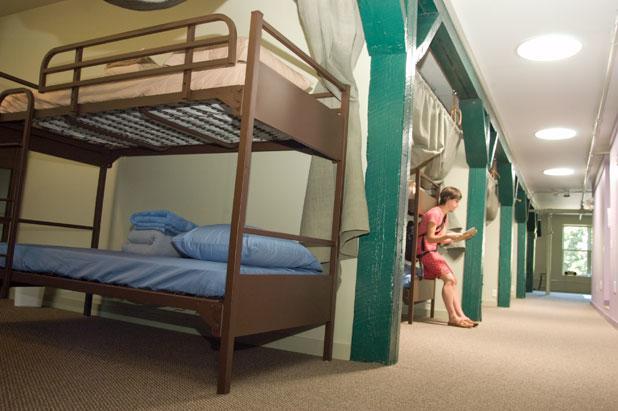 The Burlington Hostel Экстерьер фото